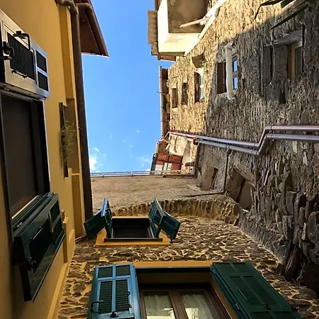 La Paramira Bed & Breakfast Pigna